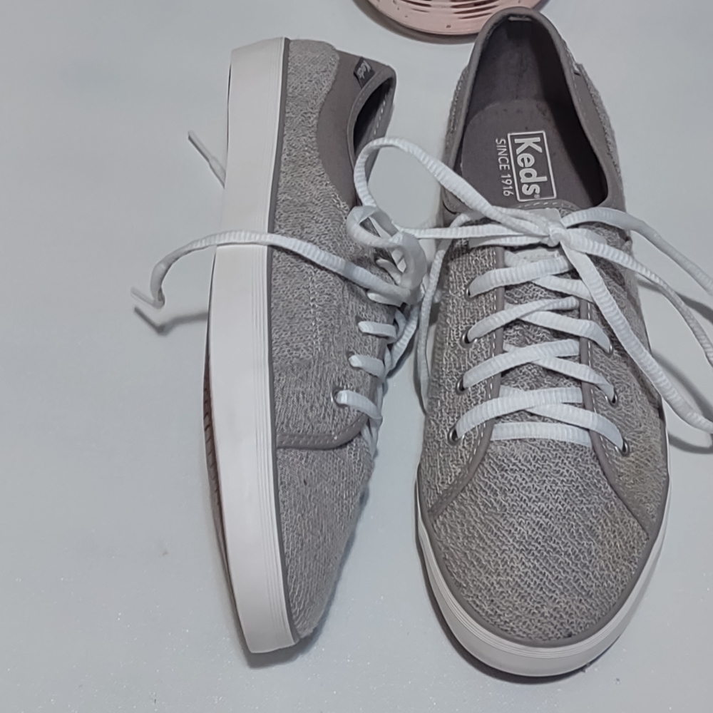 Keds Women's Gray Sneakers with White Laces